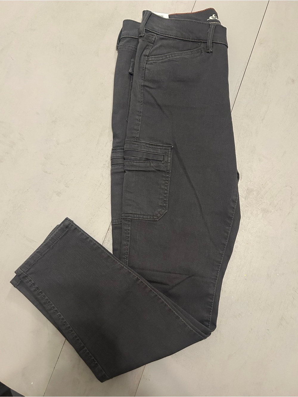 Eddie Bauer Women's Skinny Jeans in Charcoal